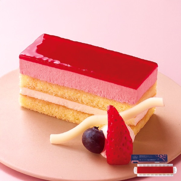 フリーカットケーキ 福岡県産あまおうのムース